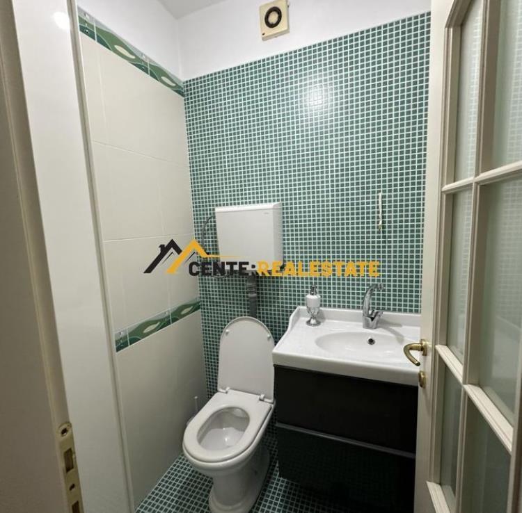 JEPET ME QIRA APARTAMENT 2+1 I MOBILUAR, ELBASAN.
