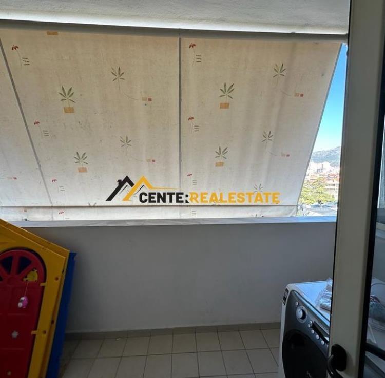 JEPET ME QIRA APARTAMENT 2+1 I MOBILUAR, ELBASAN.