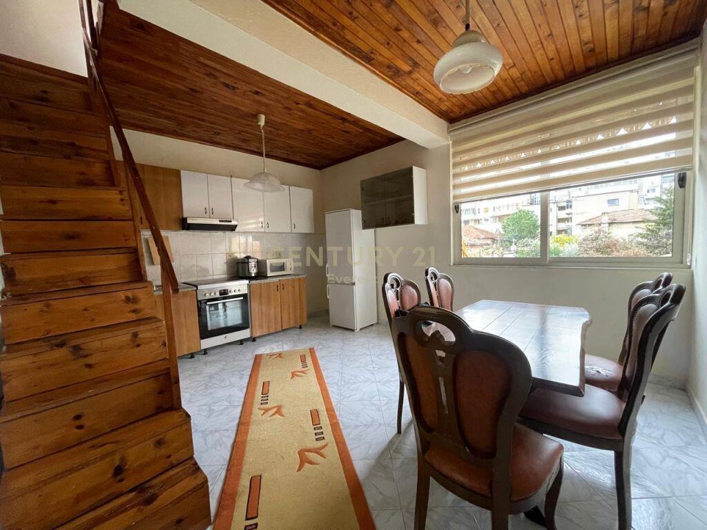 Qira Apartament 1+1+1 Rruga e Dibres