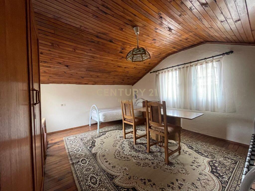 Qira Apartament 1+1+1 Rruga e Dibres