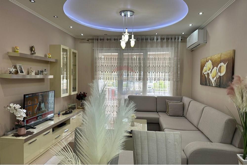 APARTAMENT ME QIRA 2+1 NE ASTIR