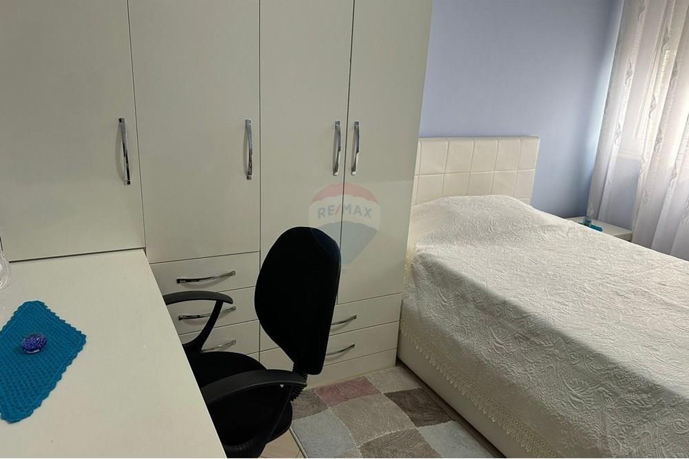 APARTAMENT ME QIRA 2+1 NE ASTIR