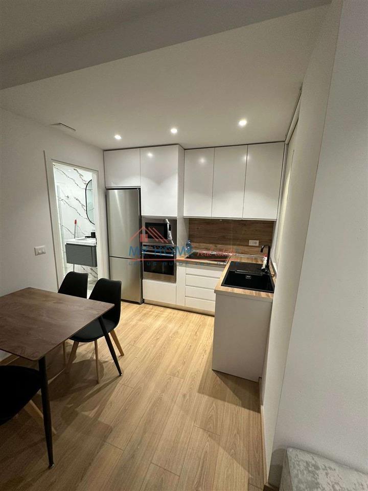 Apartament 1+1 Me Qera tek Zogu i Zi