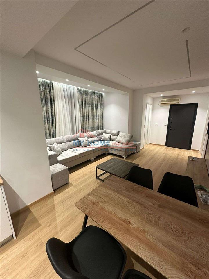 Apartament 1+1 Me Qera tek Zogu i Zi