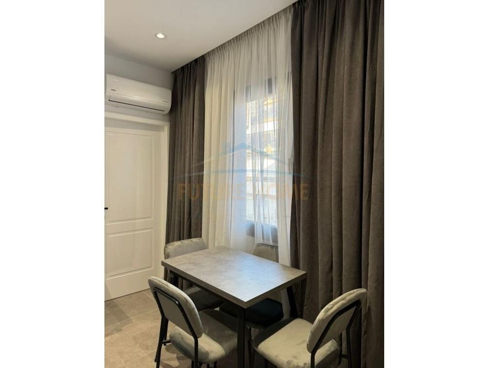 Qera , Apartament 1+1 , Shallvaret , Qender.