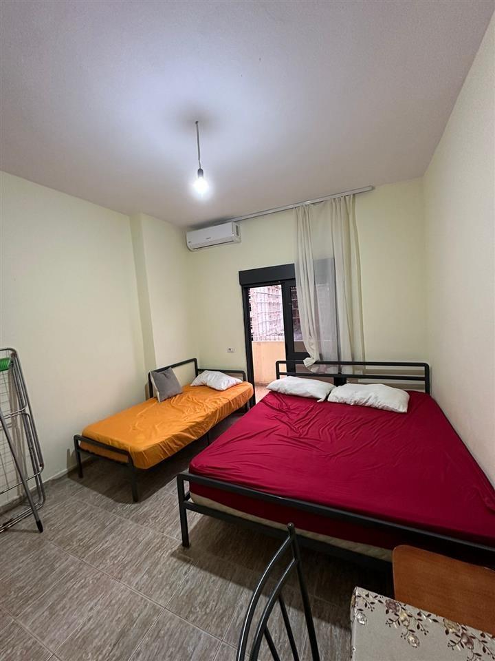 OKAZION!!! SHITET GARSONIERE Golem, DURRES!