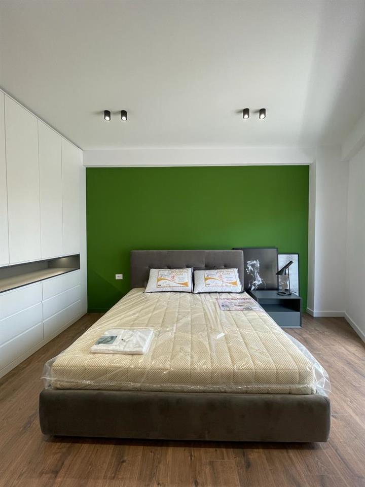 Okazion apartament i mobiluar