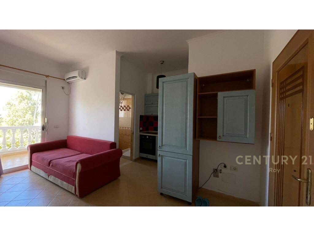 SHITET GARSONIERE TEK FLOWER HOTEL!