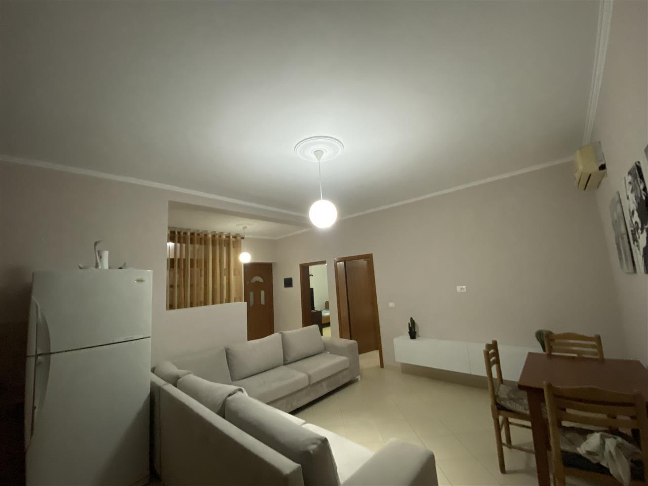 Jepet Shtepi me Qera 2+1 Ne Don Bosko, E mobiluar !