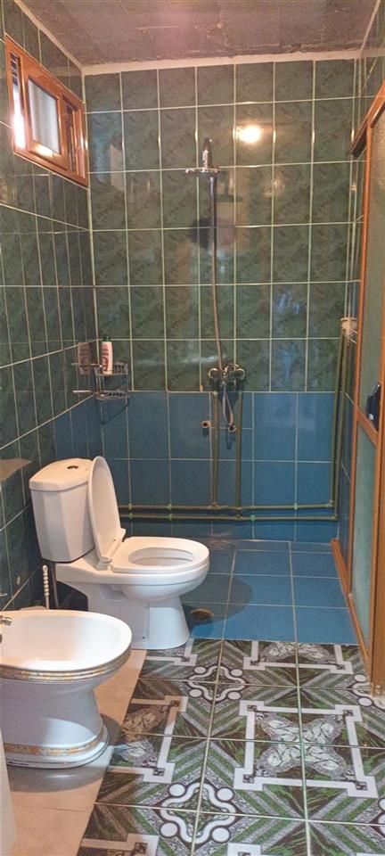 Hyrje ne kat te pare me qera