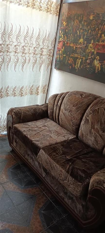 Hyrje ne kat te pare me qera