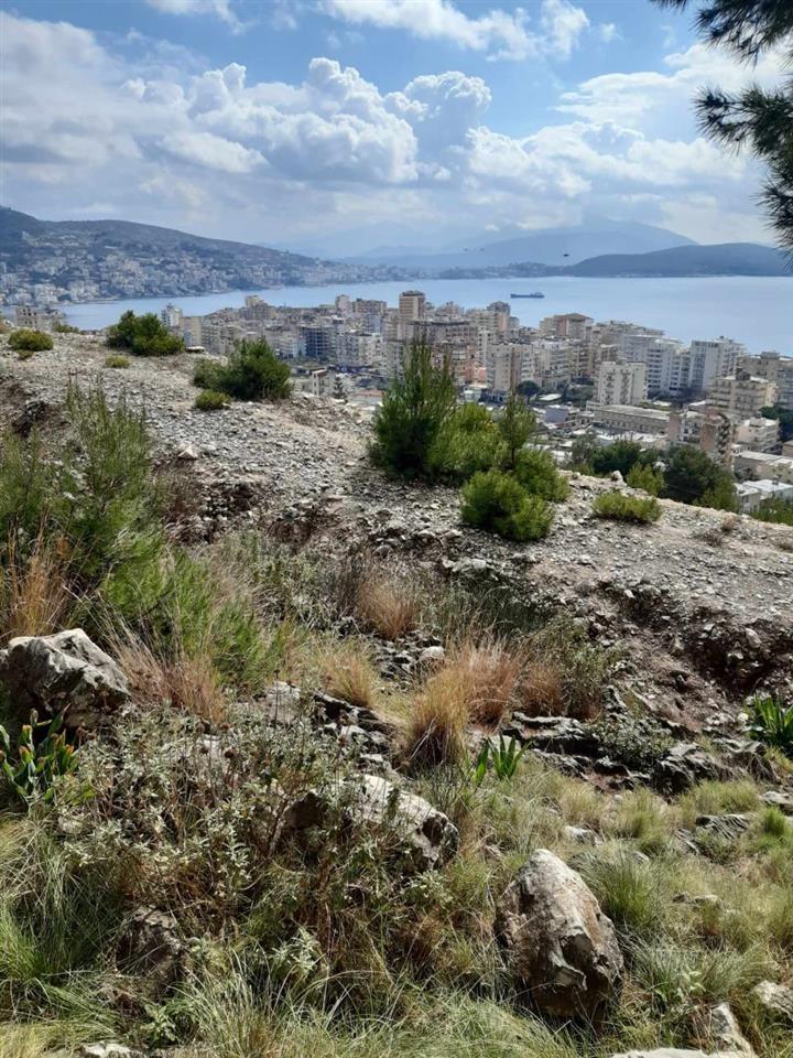 Shitet ose ndrrohet me apartamente ne tirane