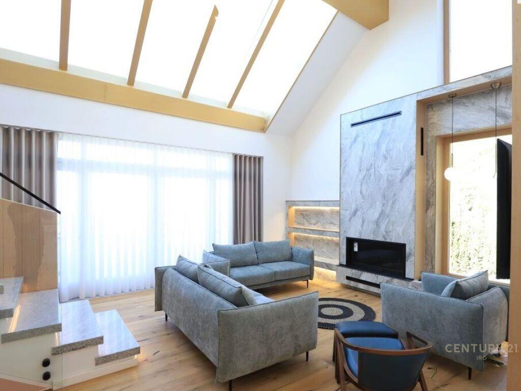 Vile Luksoze per Qira ne Petrele