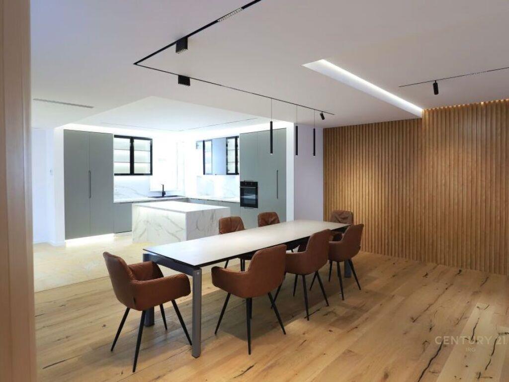 Vile Luksoze per Qira ne Petrele