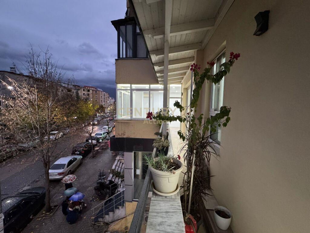 JEPET ME QIRA NJËSI PËR KLINIKË DENTARE, SHKOLLA E BALETIT!