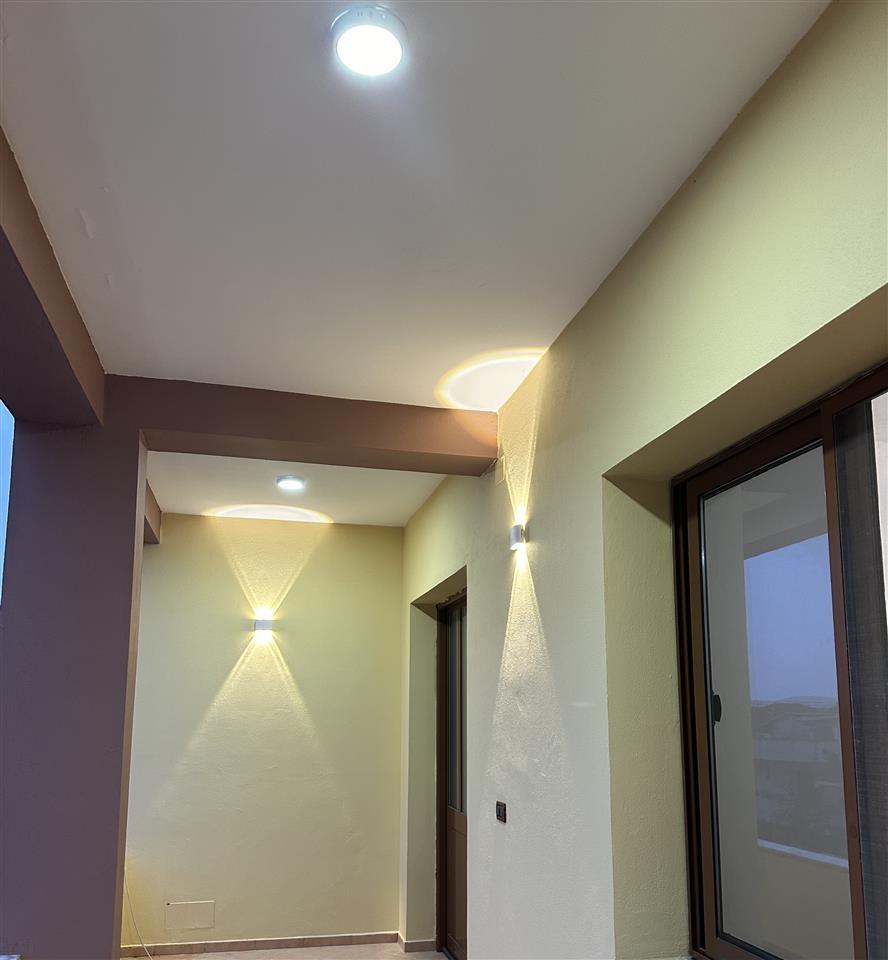 QERA 1+1+1+SALLON + 2 BALLKONE 3,5 km NGA QENTRA TIRANE