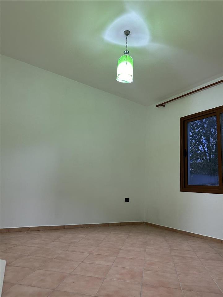 QERA 1+1+1+SALLON + 2 BALLKONE 3,5 km NGA QENTRA TIRANE