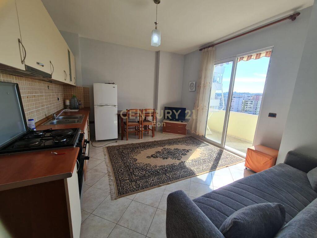 SHITET APARTAMENT 1+1 NE DURRES!