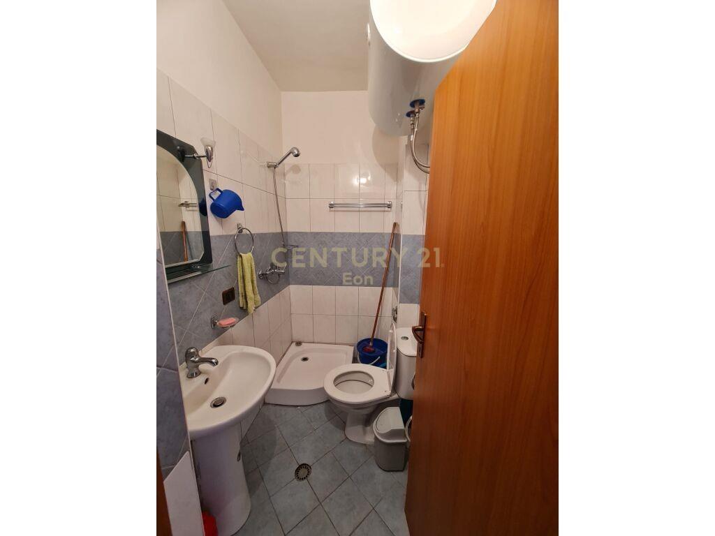 SHITET APARTAMENT 1+1 NE DURRES!