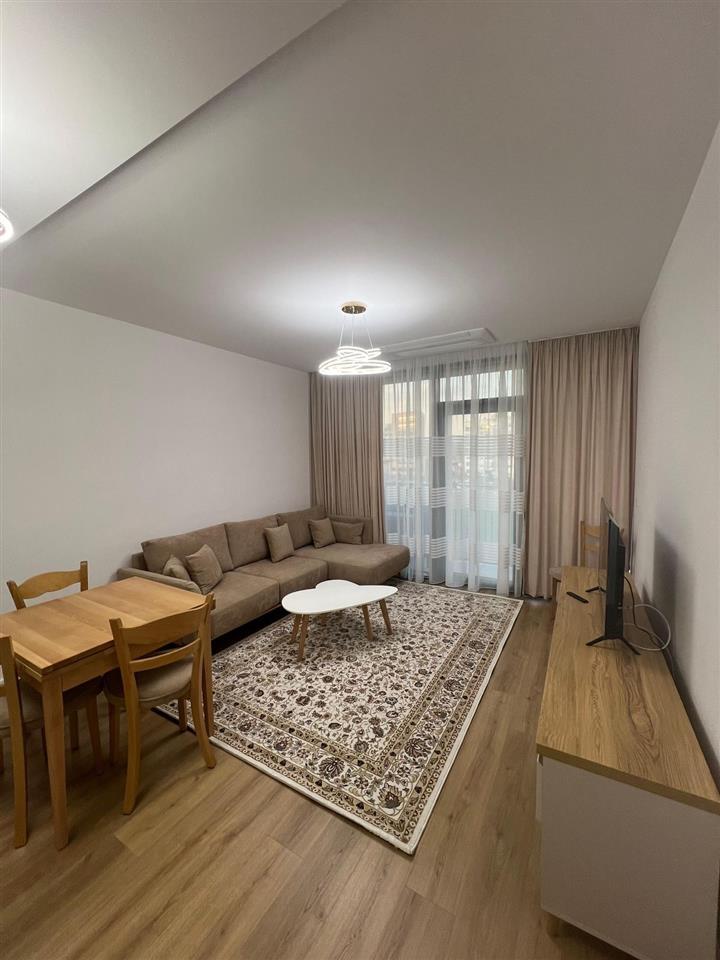 Apartament 1+1 per qira tek Rruga Kosovareve