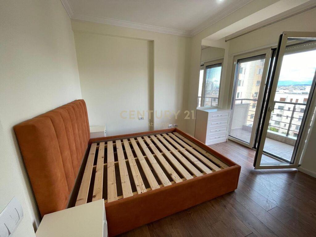 JEPET ME QIRA APARTAMENT PRANE STADIUMIT NE DURRES !