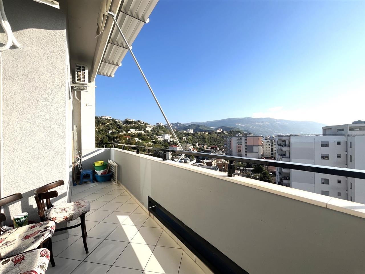 Very spacious apartment in the city center