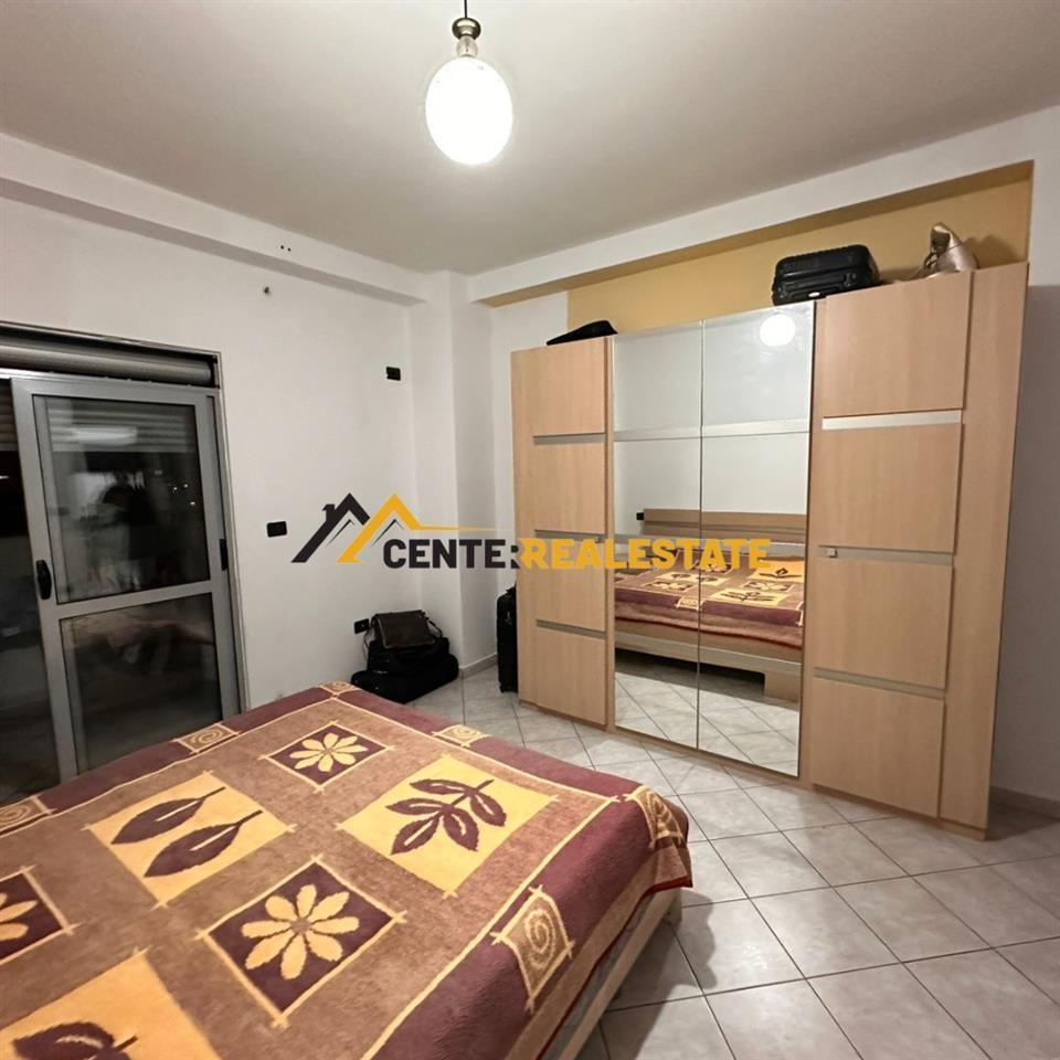 JEPET ME QIRA APARTAMENT 2+1 I MOBILUAR, ELBASAN.