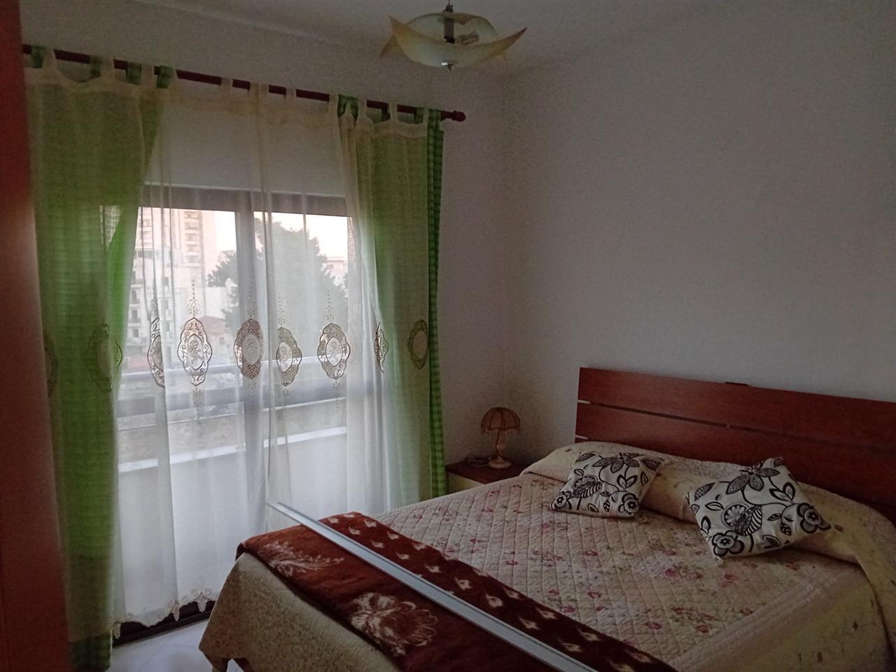 JEPET APARTAMENT 2+1 NE QENDER TEK AMFITEATRI