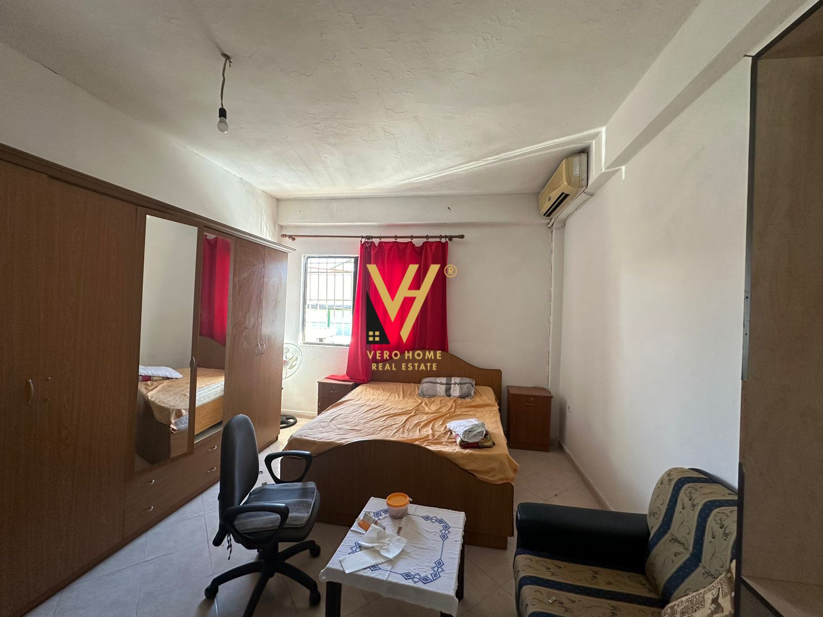 AMBIENT 140 M2 ME QERA NE DON BOSKO 700 EURO