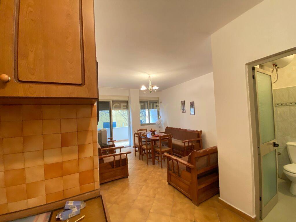 SHITET APARTAMENT 1+1 PRAN DETIT TEK SHKEMBI I KAVAJES !