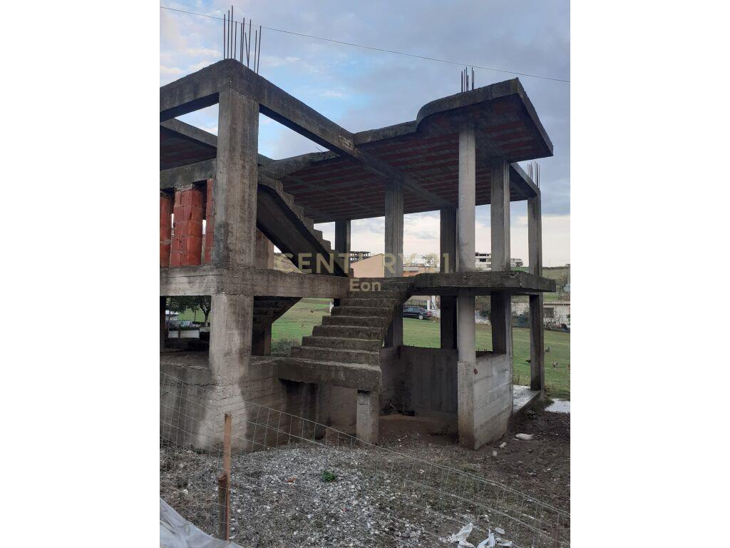 SHITET SHTEPI PRIVATE NE ARAPAJ !!