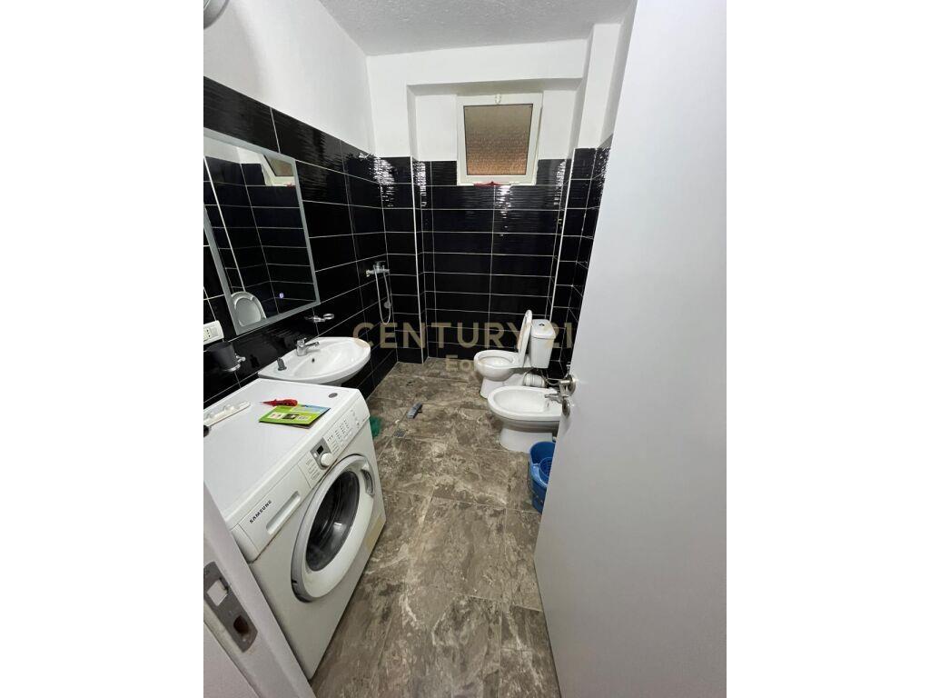 2+1 Apartment with Veranda for Sale in Former Urt, Durrës