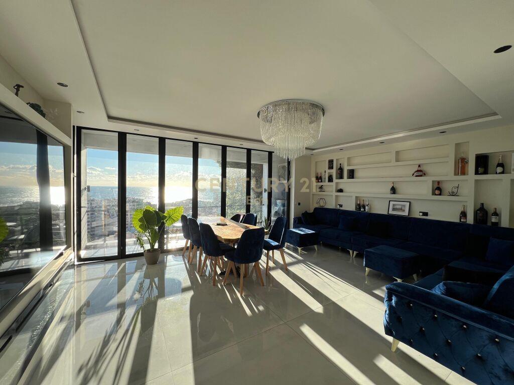 JEPET ME QIRA APARTAMENT 2+1 + GARAZHD, NE VILA ZOGUT, PAMJE