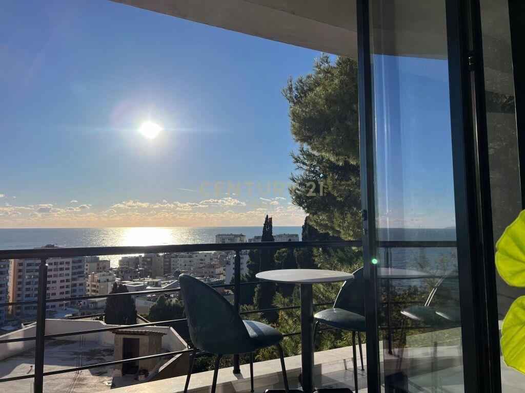 JEPET ME QIRA APARTAMENT 2+1 + GARAZHD, NE VILA ZOGUT, PAMJE