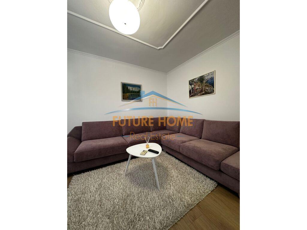 Qera, Apartament 1+1, Myslym Shyri, Tiranë