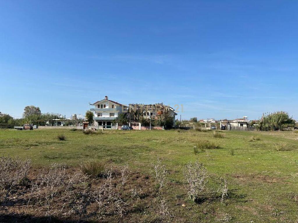 JEPET ME QERA SUPER APARTAMENT VIJE E PARE ME DETIN PLAZH RR