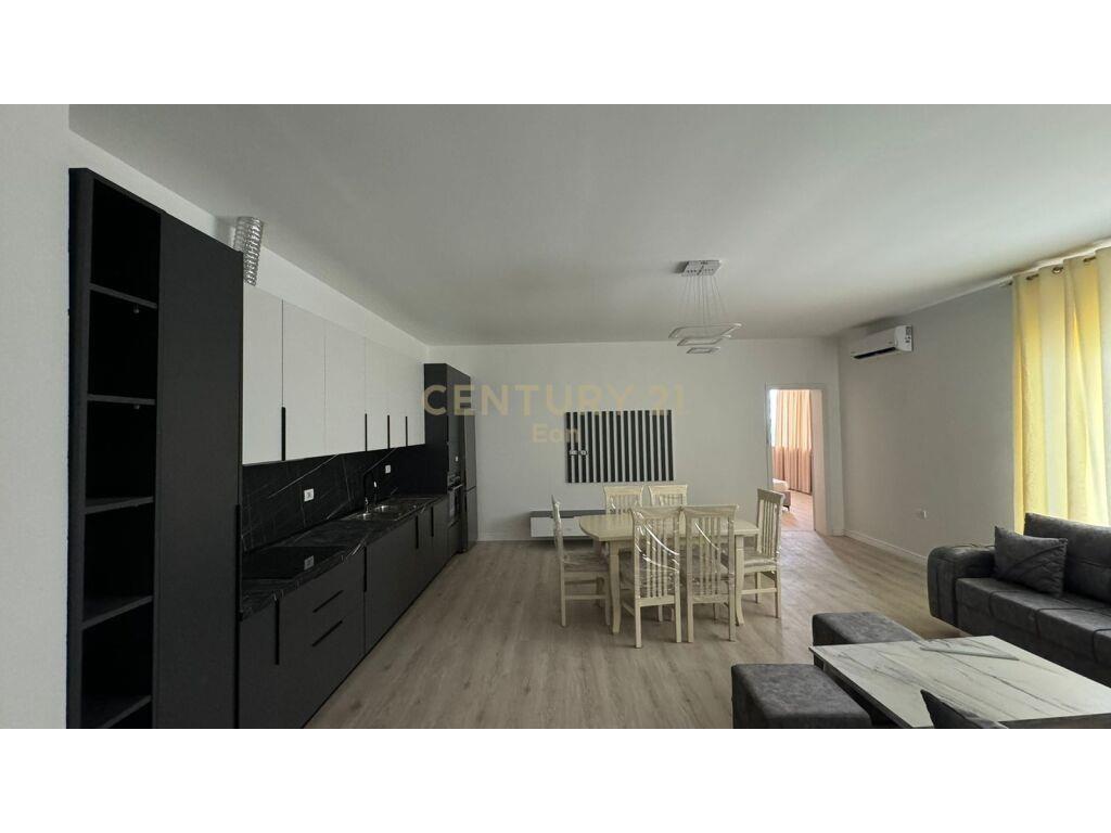 JEPET ME QIRA APARTAMENT 2+1 , I SAPO MOBILUAR PRANE UKD , D