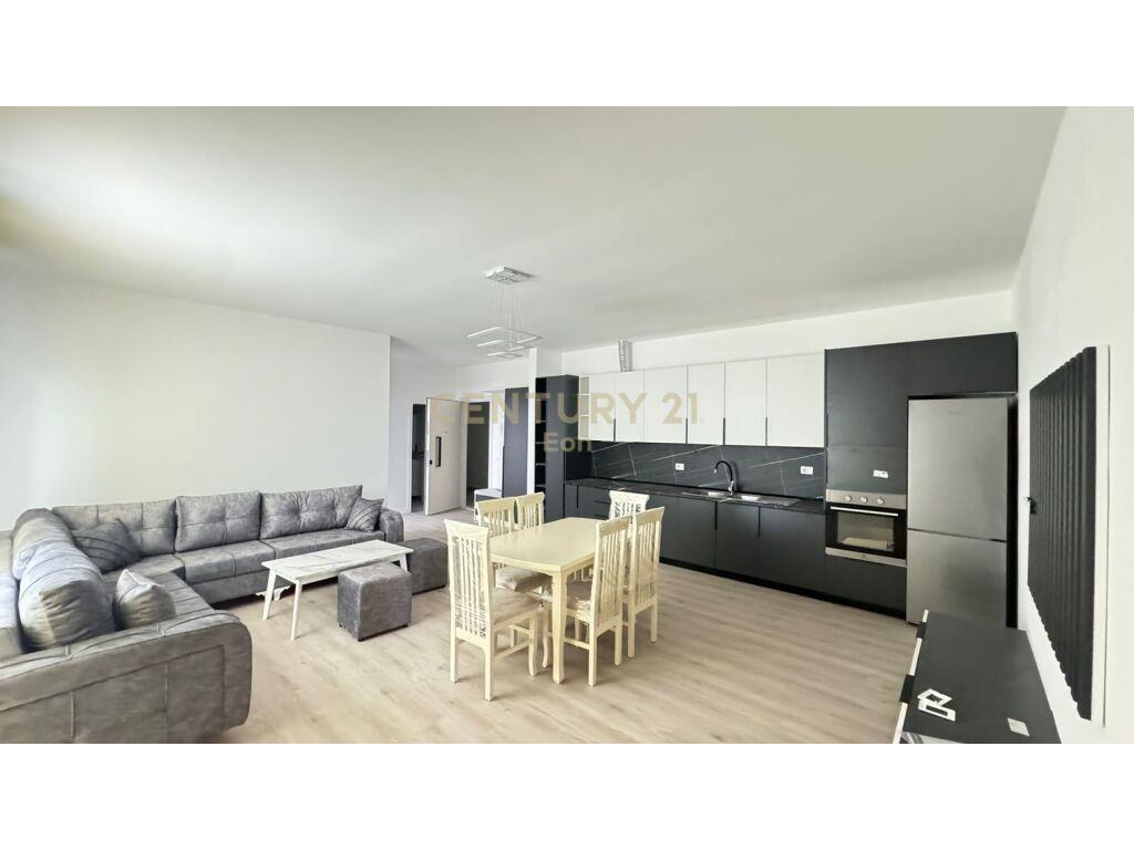 JEPET ME QIRA APARTAMENT 2+1 , I SAPO MOBILUAR PRANE UKD , D