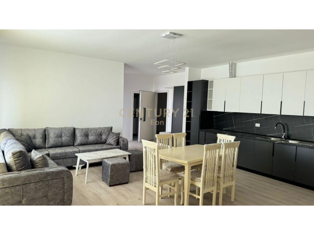 JEPET ME QIRA APARTAMENT 2+1 , I SAPO MOBILUAR PRANE UKD , D
