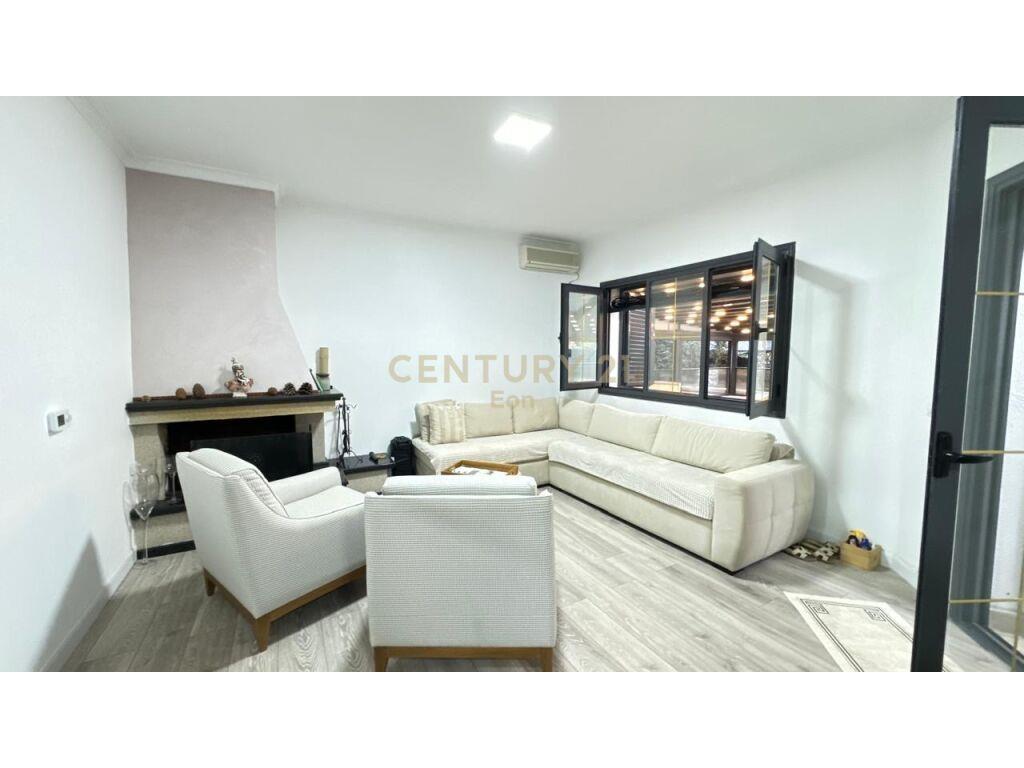 Shitet Vile Elitare, Mali Robit !