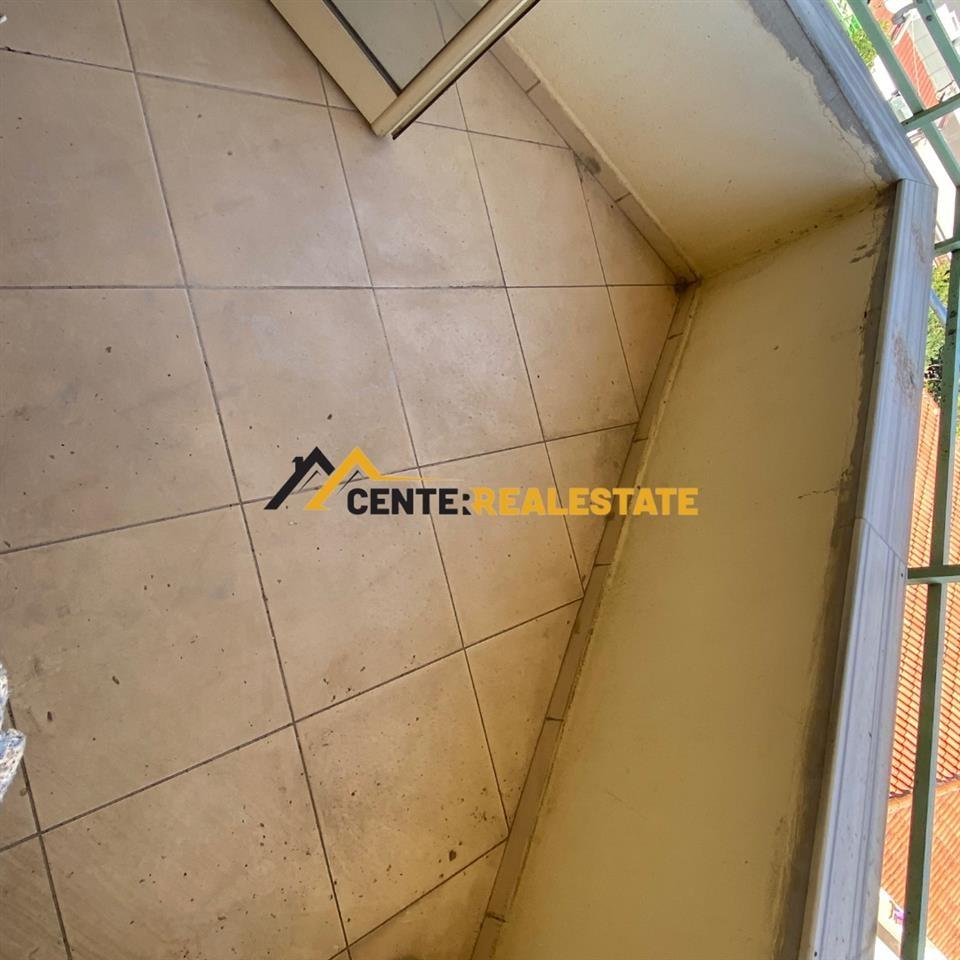 APARTAMENT ME QIRA 2+1 I PA MOBILUAR, ELBASAN.