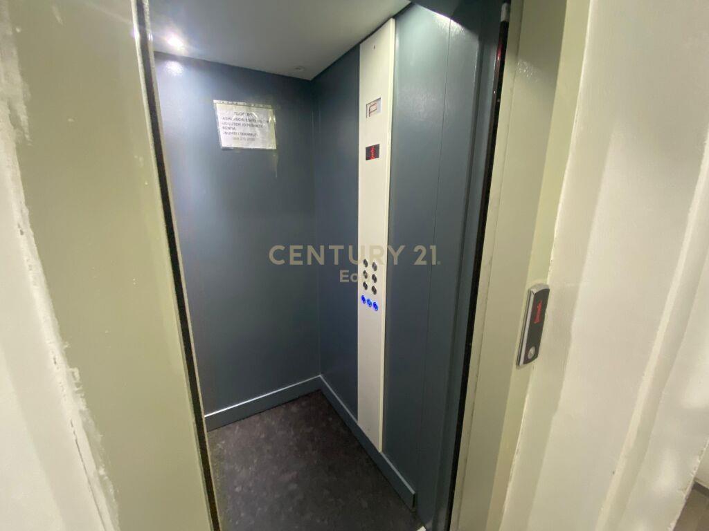 SHESIM APARTAMENT 2+1+2 PRANE SHKOLES EFTALI KOCI!