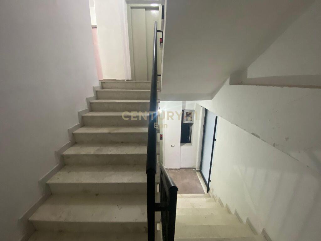 SHESIM APARTAMENT 2+1+2 PRANE SHKOLES EFTALI KOCI!