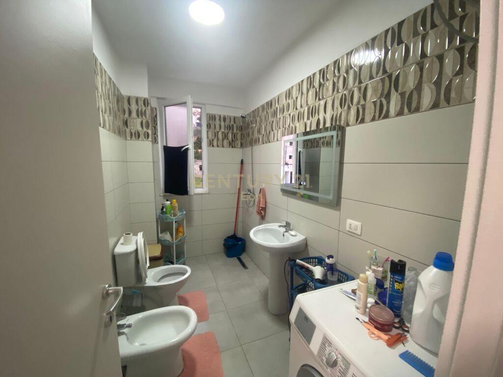 SHESIM APARTAMENT 2+1+2 PRANE SHKOLES EFTALI KOCI!