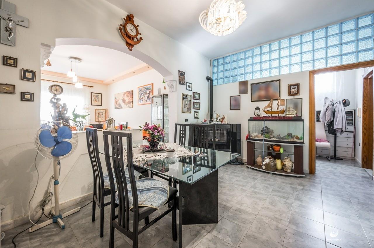 JEPET ME QIRA KATI 2 I NJË VILETE