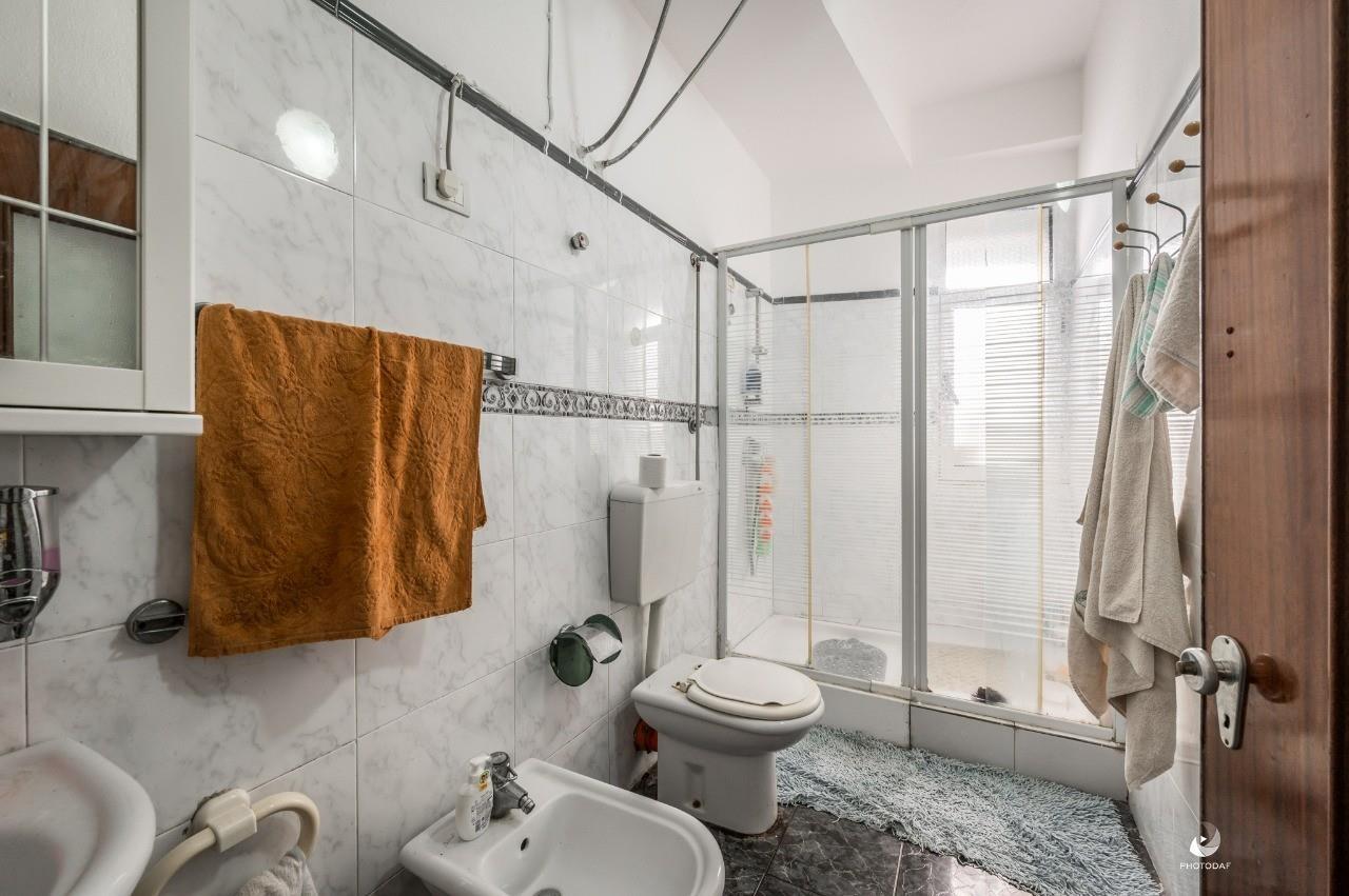 JEPET ME QIRA KATI 2 I NJË VILETE