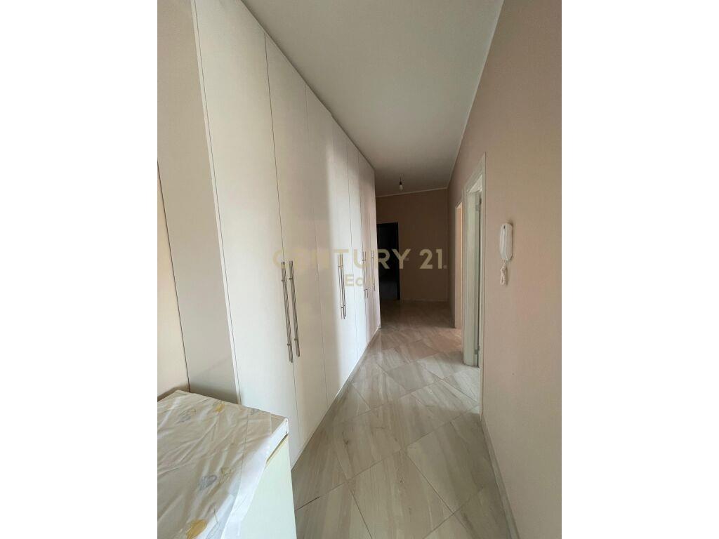 Apartament 2+1 me Qira te Pernoca, Durrës !!!