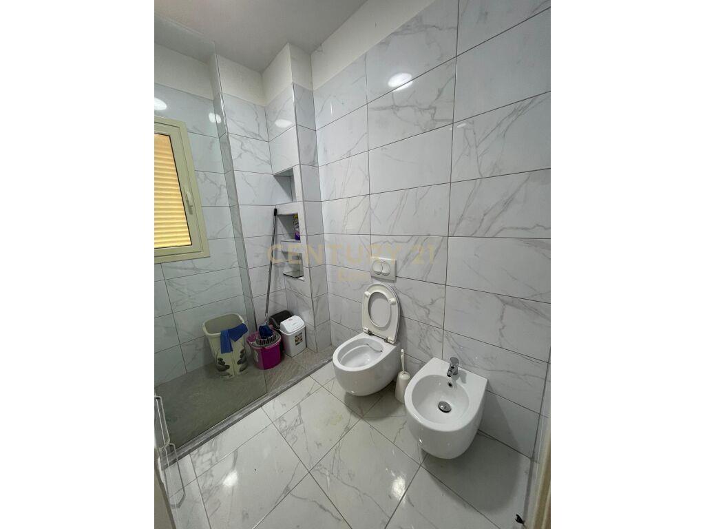 Apartament 2+1 me Qira te Pernoca, Durrës !!!