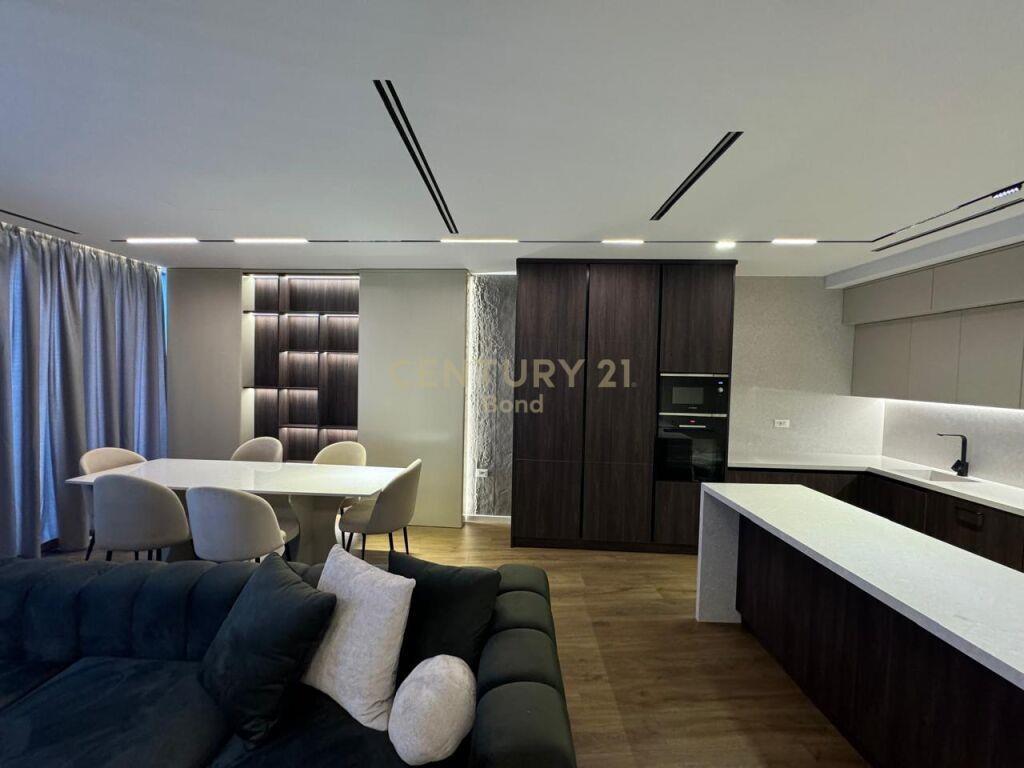 Residenca Lake View, Japim me Qira Apartament me Pamje