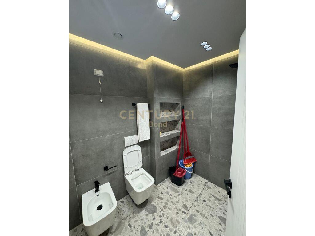 Residenca Lake View, Japim me Qira Apartament me Pamje